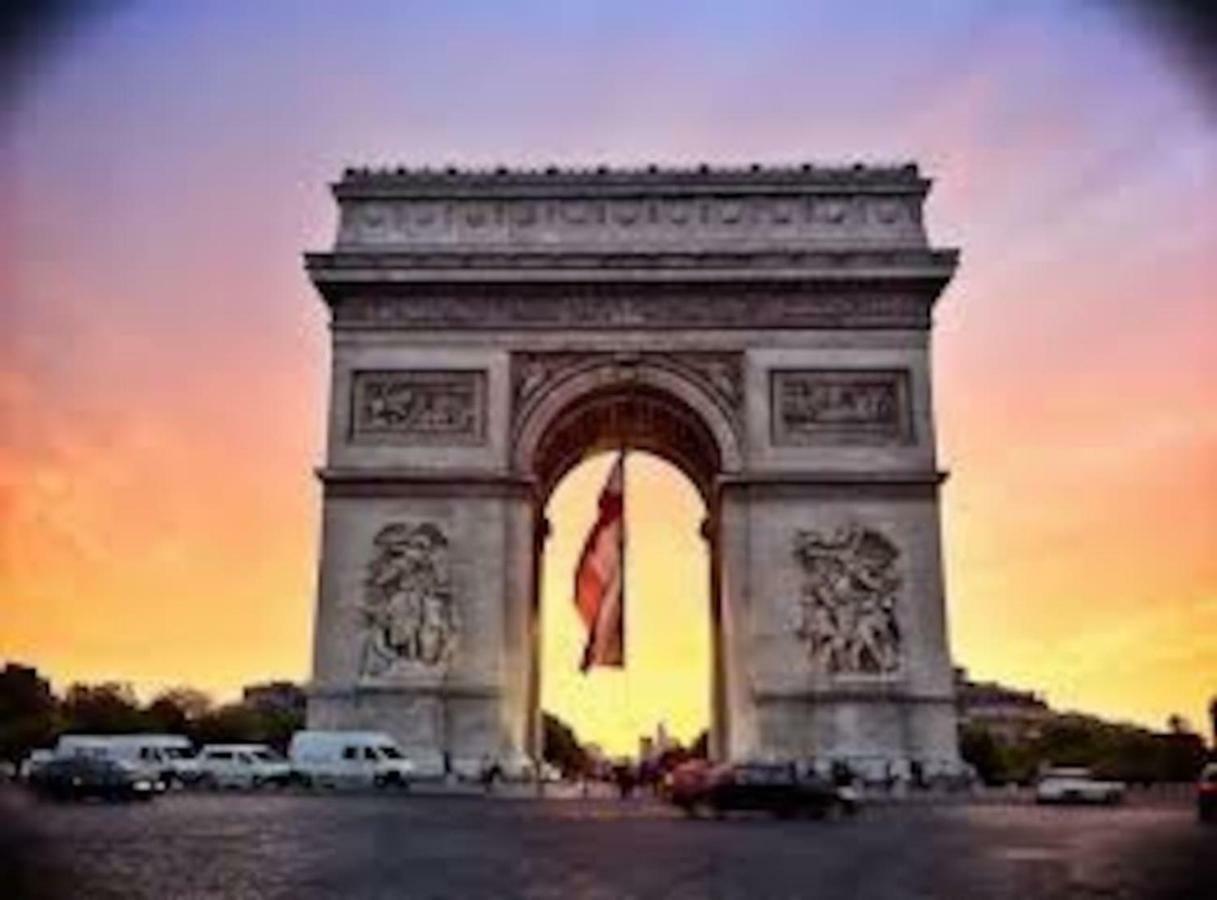 Charmant Studio Equipe Proche Paris Et Versailles Chaville Exterior foto