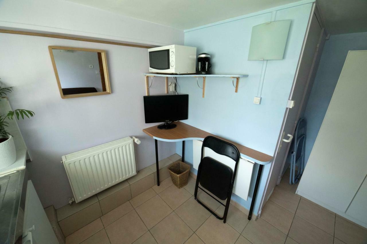 Charmant Studio Equipe Proche Paris Et Versailles Chaville Exterior foto